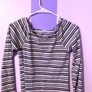 Black, grey and white long sleeve top